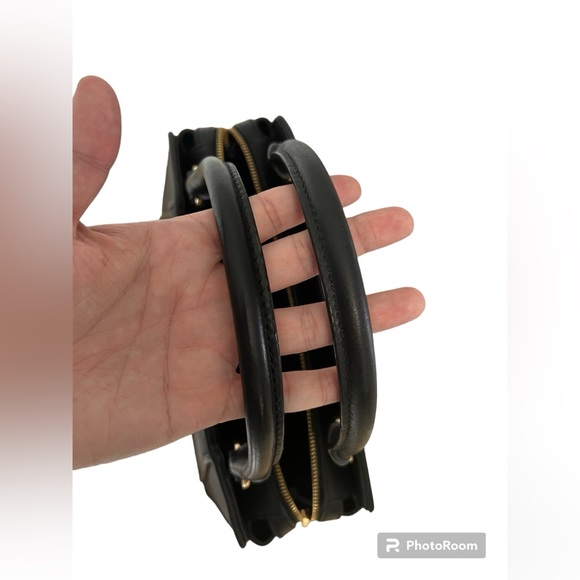 🌟Certificate of Authenticity- Michael Kors Medium Cleo Satchel Black - Picture 5 of 14